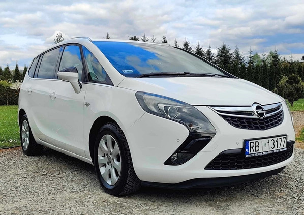 Opel Zafira cena 34900 przebieg: 180200, rok produkcji 2015 z Goniądz małe 529